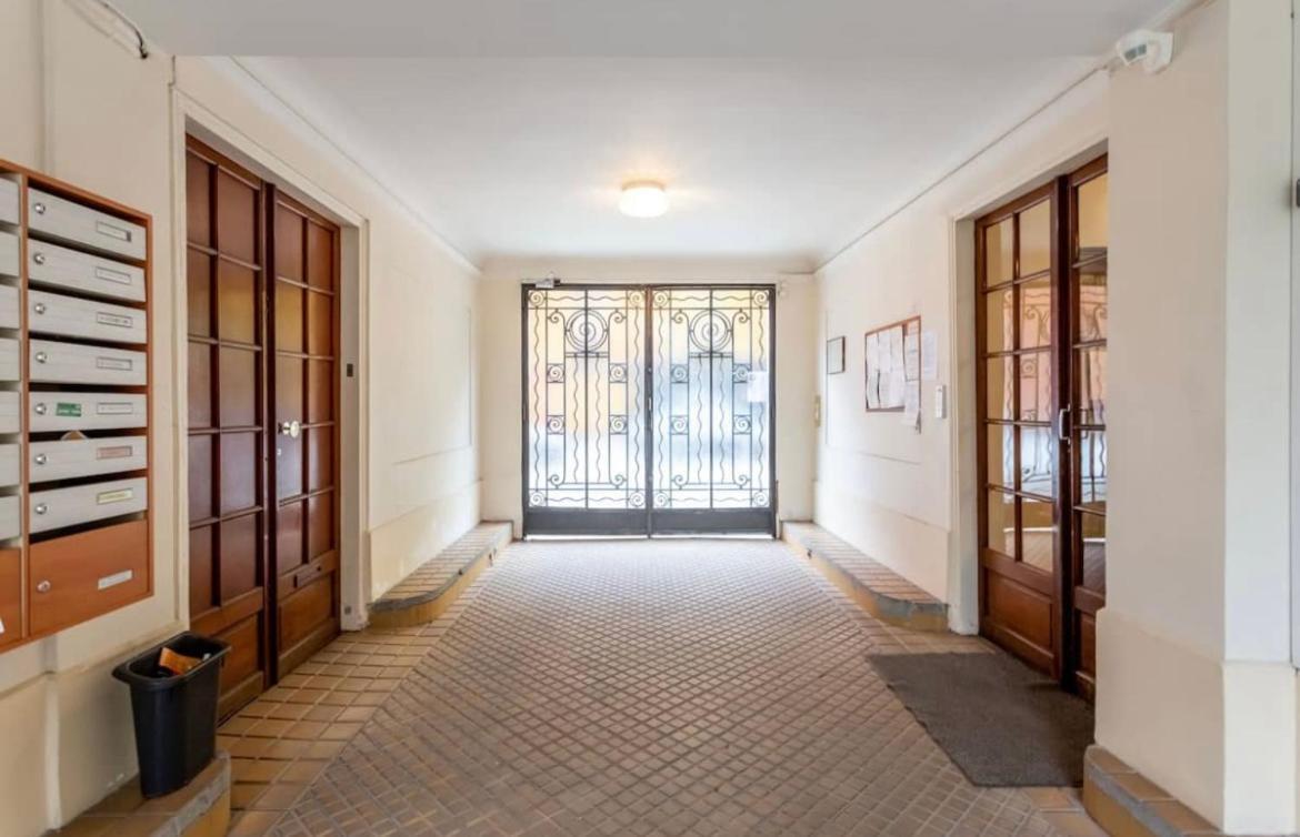 Beautiful Apartment In Center Párizs Kültér fotó
